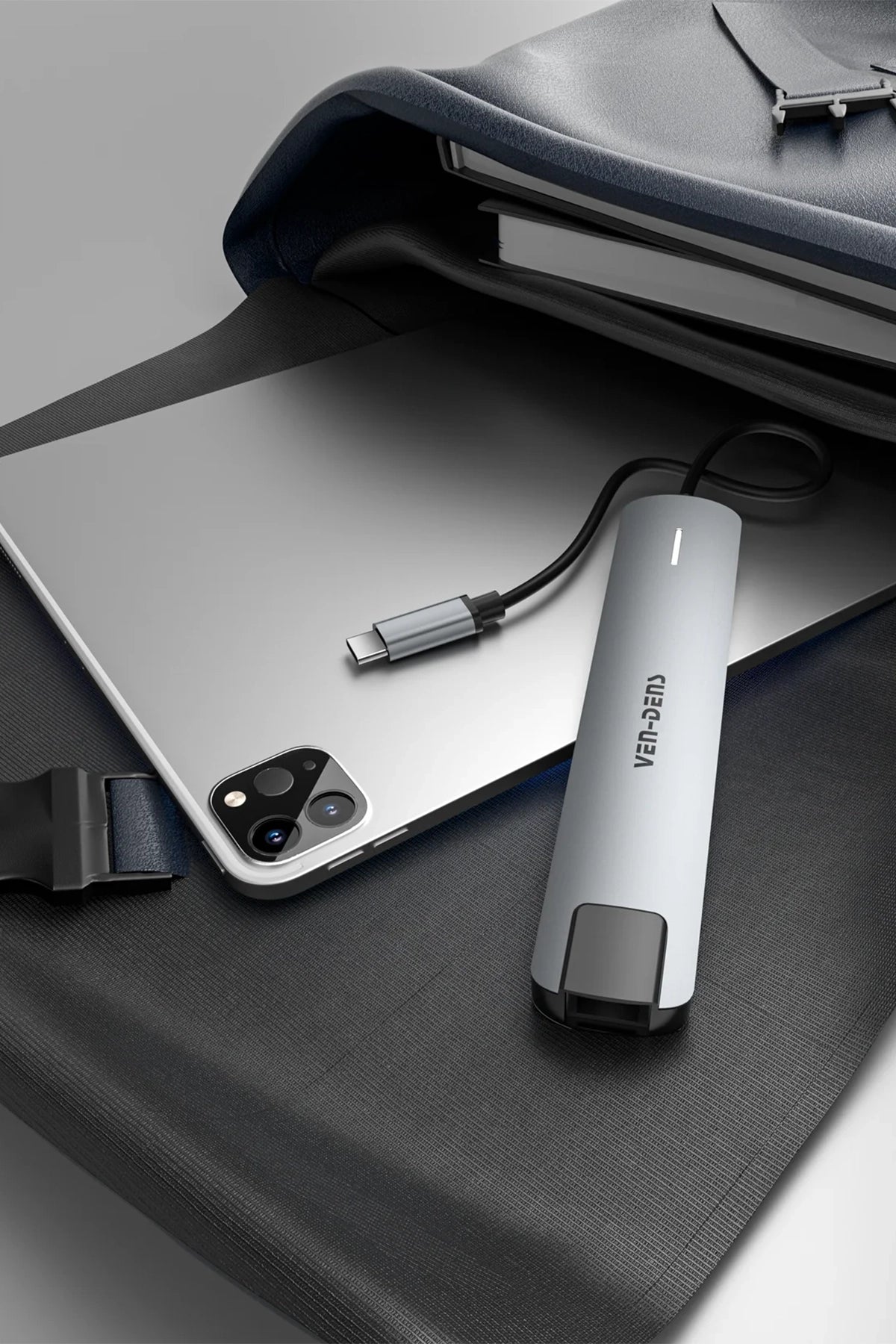 Vendens VD-ADP020 8'i 1 Arada USB-C Hub, 4K HDMI, 90W PD, USB 3.0, RJ45, SD/TF